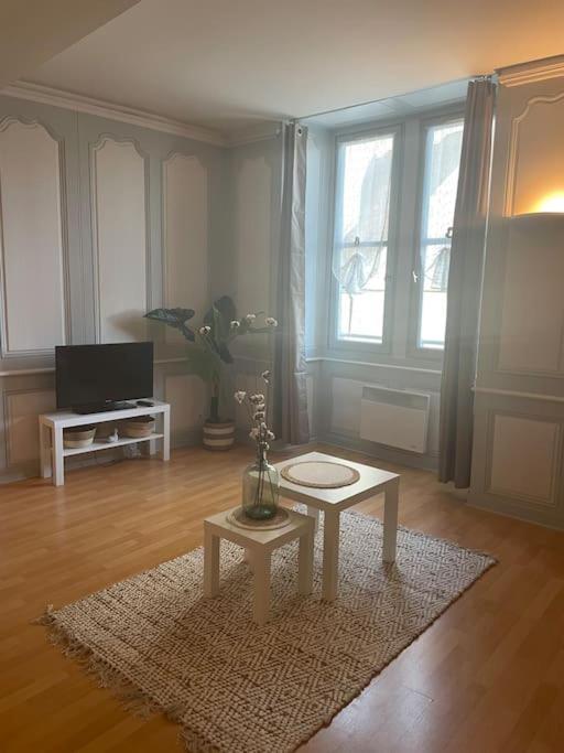« Au Coeur De Dole » Apartment Exterior foto